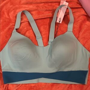 NWT Women's Blue and Teal Sports Bra